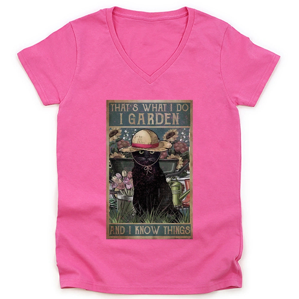 Garden And Know Things Lady V-neck